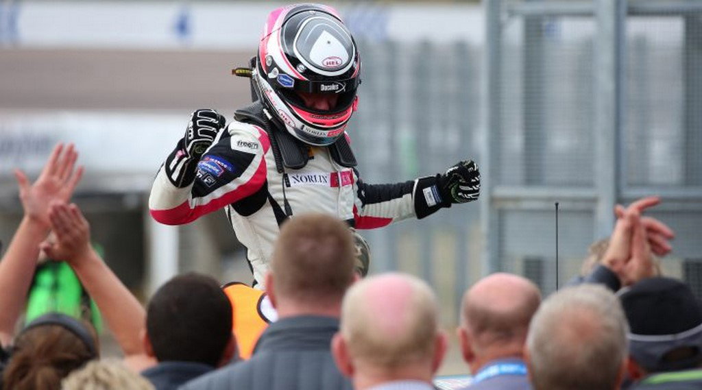 BTCC Rockingham: Smiley takes maiden BTCC win in chaotic third race